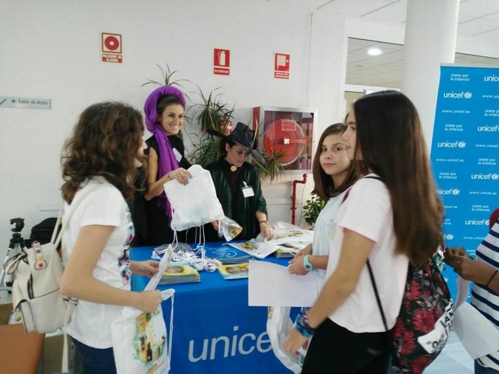 Los consejos municipales de infancia y adolescencia de Vera y Vícar conmemoran el Día de la Infancia con un encuentro en la Villa