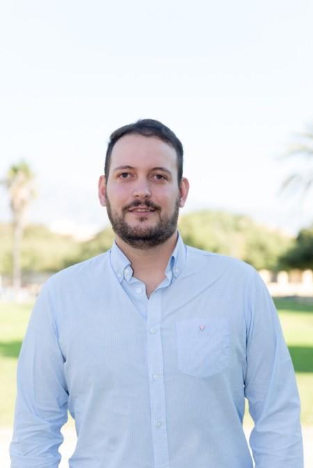 IU El Ejido lamenta que las políticas dirigidas a los más pequeños se reduzcan a una “foto simpática”