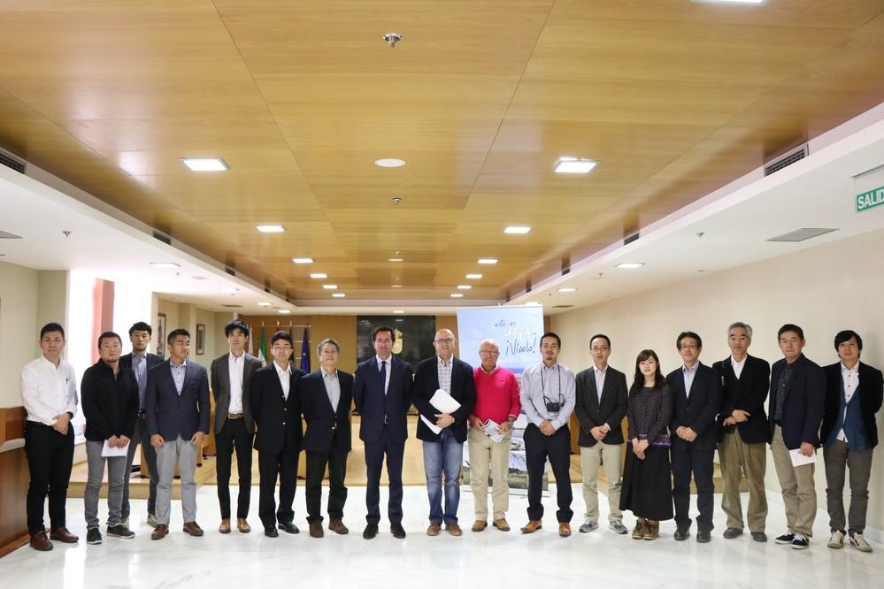 Representantes de una de las cooperativas más grandes de Japón conocen ‘a pie de campo’ el modelo agrícola ejidense que cuenta con certificación de calidad Global GAP