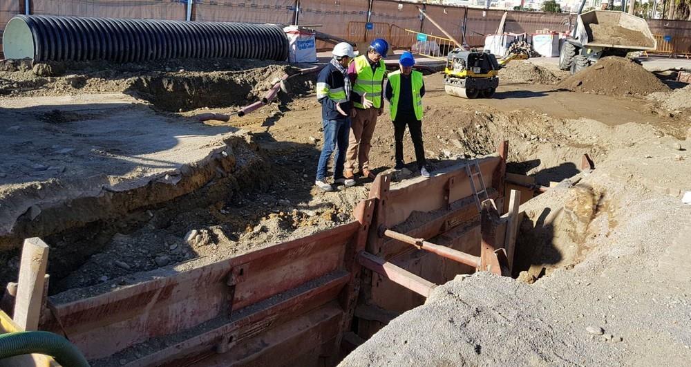 El Ayuntamiento de Adra renueva parte de la red principal de saneamiento del municipio