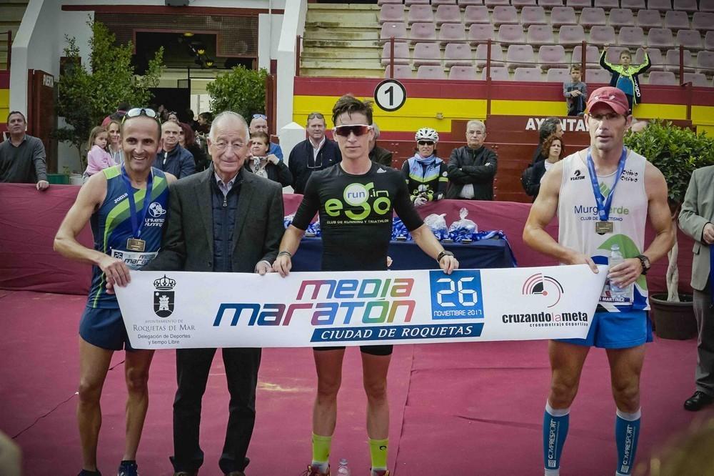 Sergio Fernández y Silvia Ferreiro ganan la I Media Maratón Ciudad de Roquetas de Mar