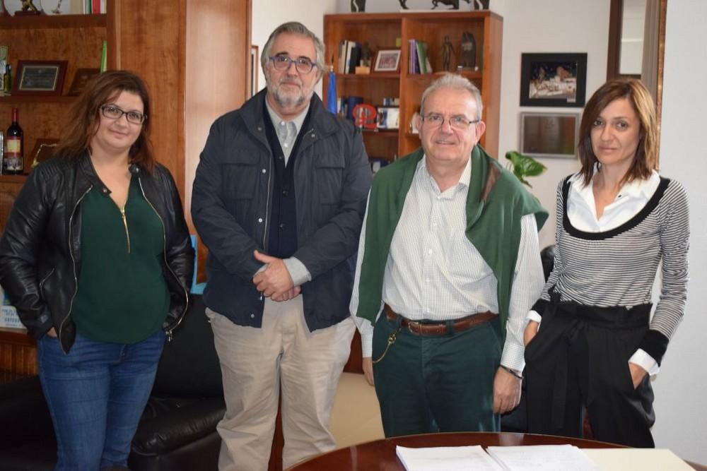 El Ayuntamiento de Vícar se adhiere a las peticiones de la Mesa en Defensa del Ferrocarril de Almería