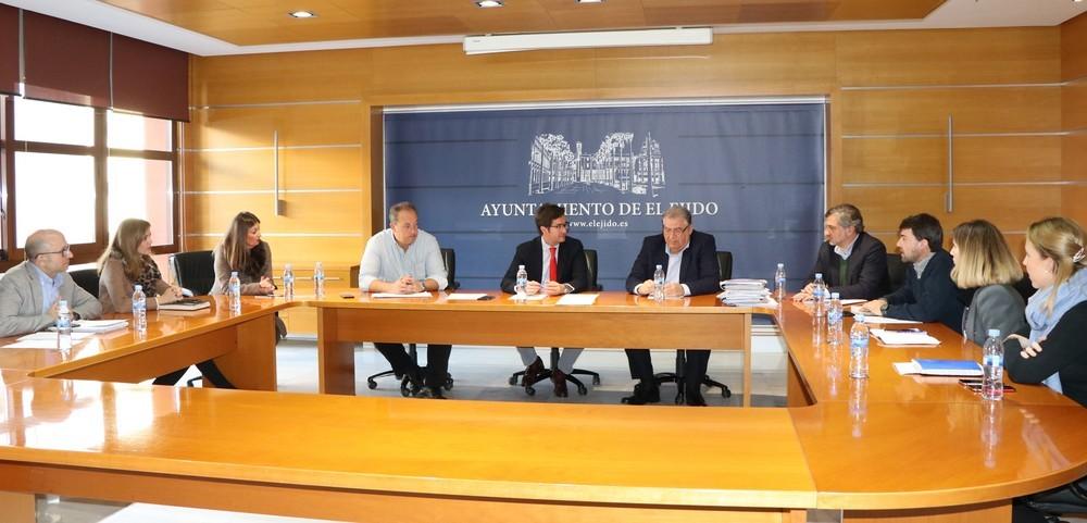 La Junta de Gobierno aprueba 50.000 euros en subvenciones a clubes y deportistas para que afronten los gastos de la temporada