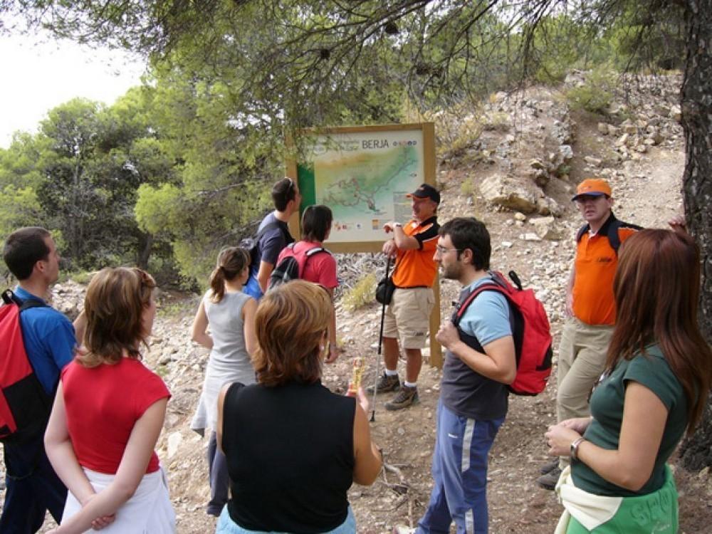 Deporte y Naturaleza de Vícar reanuda sus actividades el día 21 con una salida a la Playa de los Muertos y Mesa de Roldán