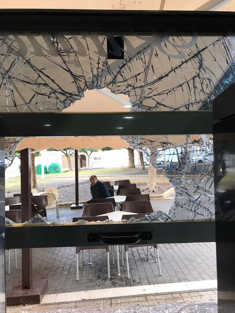 Intento de robo en la cafetería El Parque de Santa María del Águila