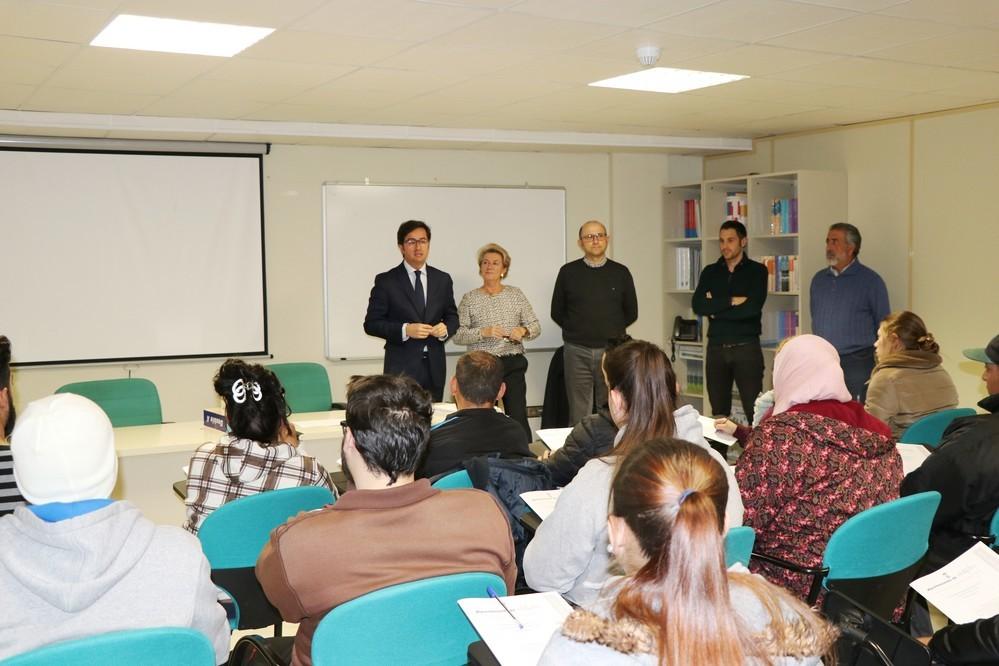 El Ayuntamiento ejidense incorpora a 27 nuevos trabajadores a través del Plan de ‘Emple@ Joven’ y el programa de inclusión social