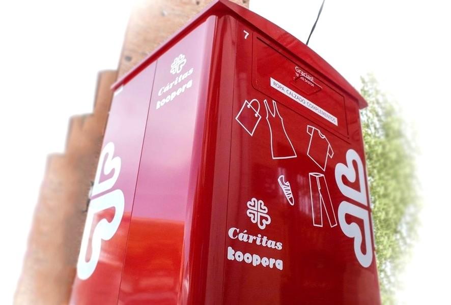 Los virgitanos donan casi 10 toneladas de ropa y calzado a Cáritas en 2017