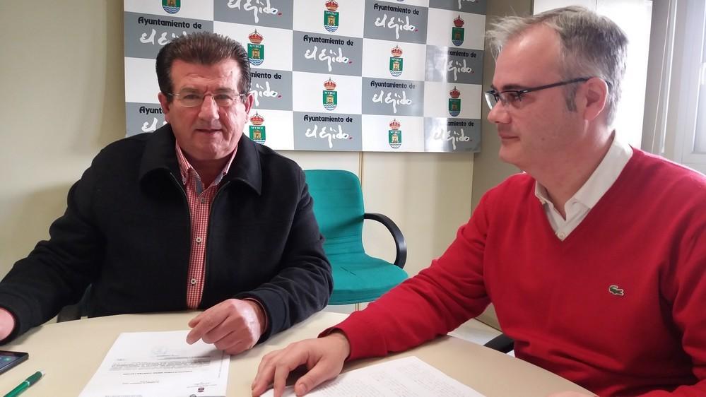 El PSOE de El Ejido pide que se le informe sobre la situación de Elsur y la viabilidad de su rescate