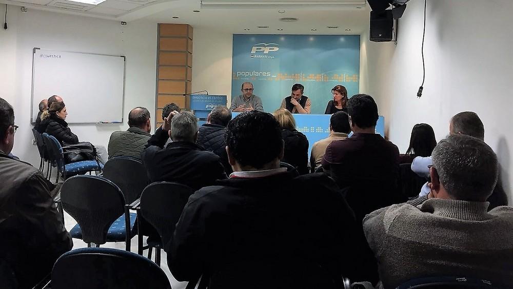 El consejero de Agricultura comparecerá para informar sobre la gestión de residuos plásticos y las ayudas a los afectados por el tornado