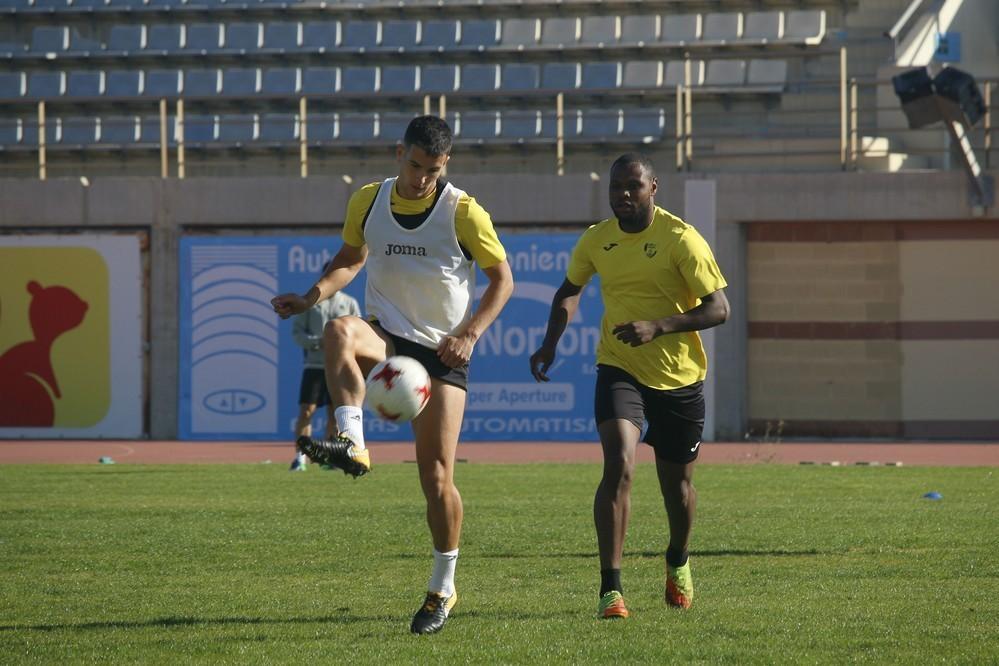 Tras la marcha de Arregi y Hakim, el CD El Ejido mira mercado pero también confía en jugadores del filial