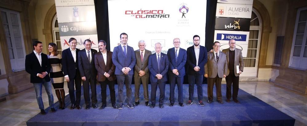 La ‘Clásica de Almería’ vuelve a su encuentro con la provincia en la máxima categoría con 20 equipos de 11 nacionalidades
