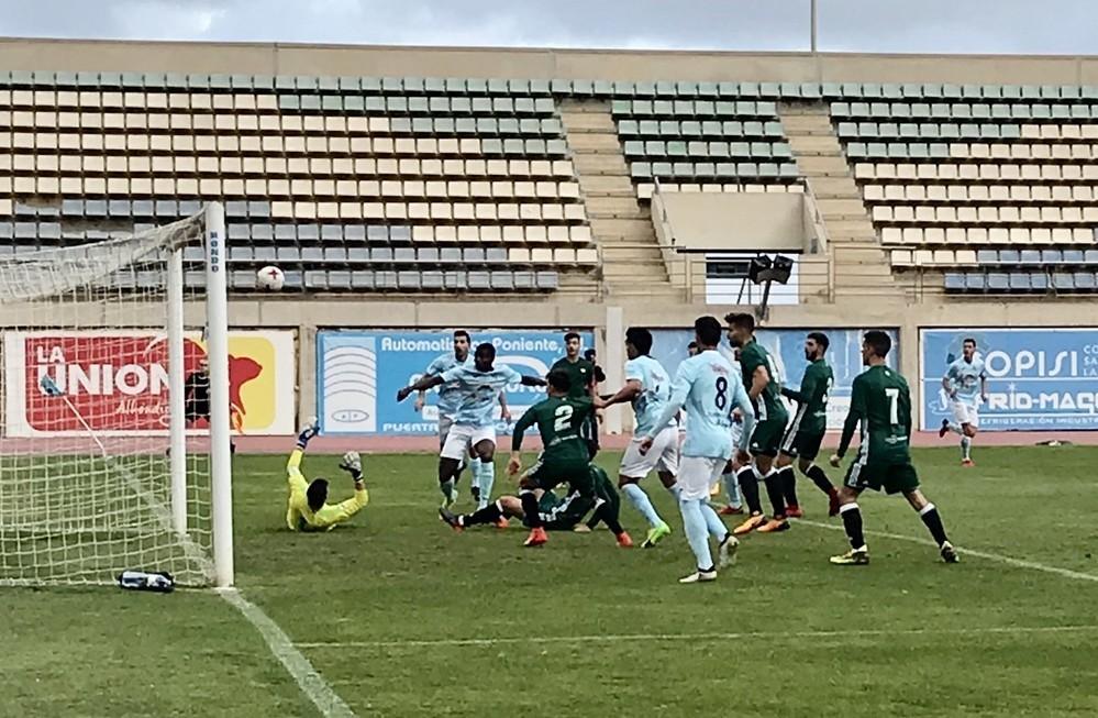 Empate sin sabor que impide alejarse de la zona de descenso