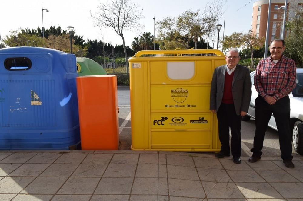 La recogida selectiva de textiles en el municipio de Vícar rozó las 89 toneladas el pasado año