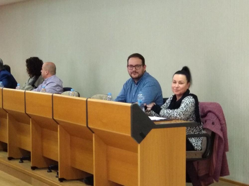 IU El Ejido lamenta que el servicio de limpieza urbana siga en manos privadas