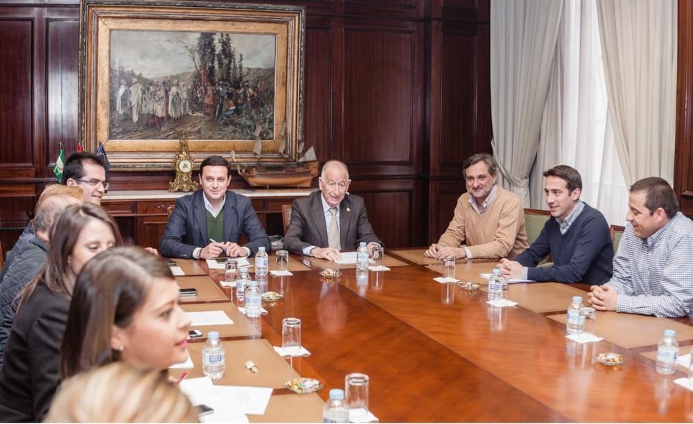 Diputación invertirá 700.000 euros en mejorar las redes de agua de Dalías y Lubrín