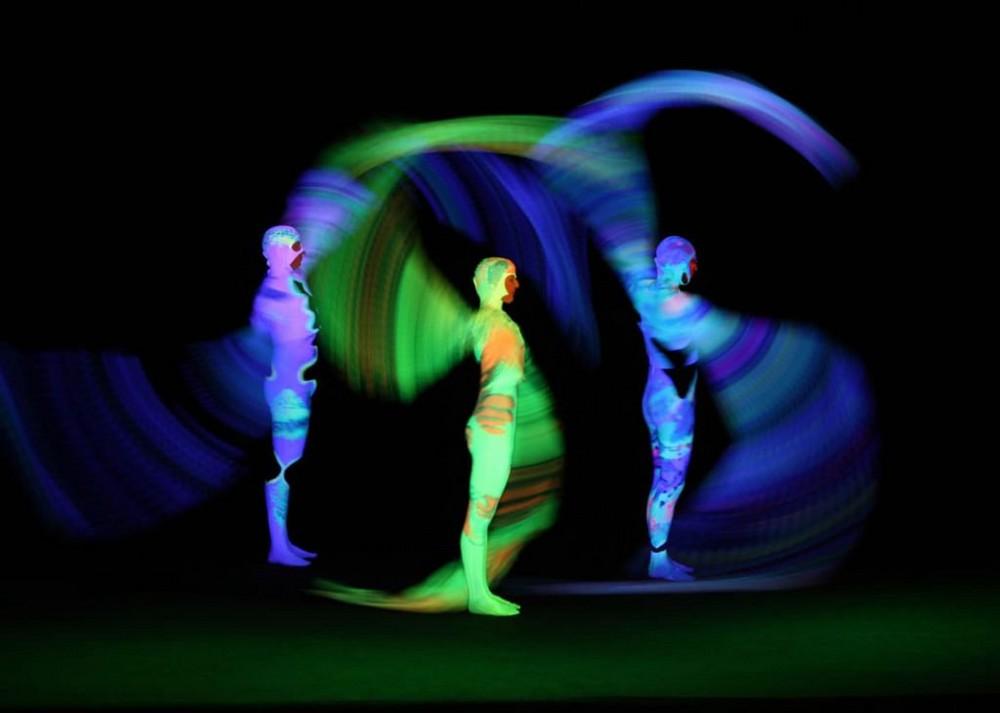 'Sergio Dalma' y la obra de Teatro Negro 'Las aventuras del Dr Frankestein' completan la programación cultural de fin de semana