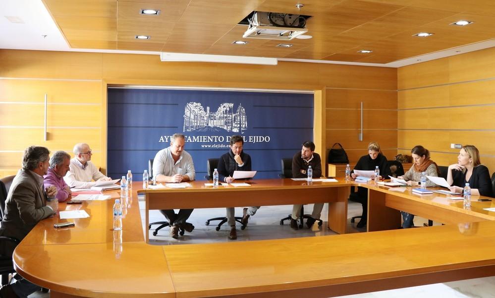 El equipo de gobierno celebra una nueva reunión técnica de trabajo para analizar el cronograma de actuación de la EDUSI