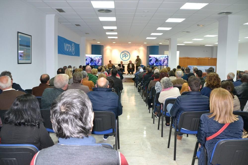 Gabriel Amat, aclamado como candidato del PP a la Alcaldía de Roquetas