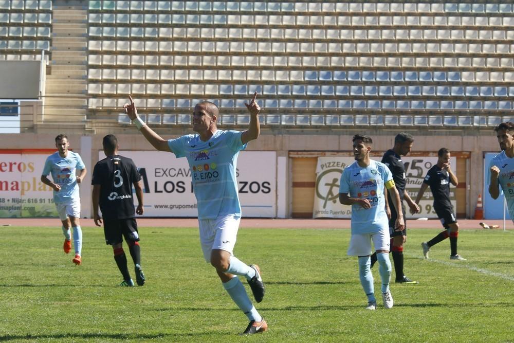 El Club Deportivo El Ejido medirá su potencial contra la UD Melilla con ánimos motivados