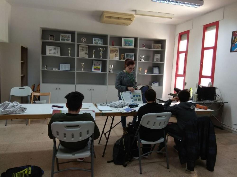 Un total de 44 escolares han pasado por el proyecto Guía de Vícar en los cuatro meses que lleva operativo en este curso escolar