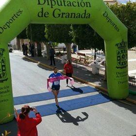 El atleta ejidense David Ruiz gana por segundo año consecutivo la Carrera de la Mujer de Ugíjar