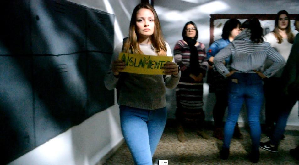 Alumnos del IES Gaviota realizan unas jornadas de sensibilización sobre el bullying