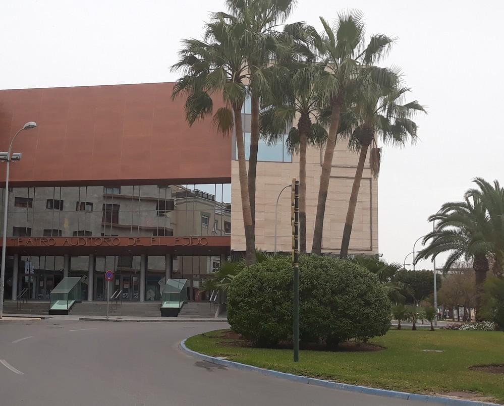 La oposición de El Ejido en bloque reprocha al equipo de gobierno no haber sido invitada a la presentación del 41 Festival de Teatro