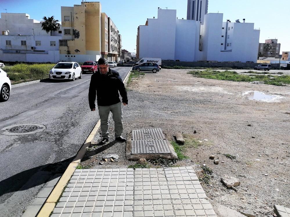 Cs El Ejido insta al Ayuntamiento a crear un Plan Integral para eliminar todas las barreras arquitectónicas
