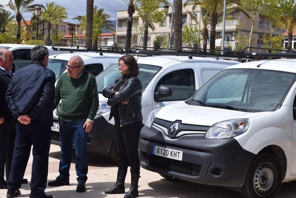 El Ayuntamiento de Vícar amplía y moderniza la flota de vehículos de su parque móvil