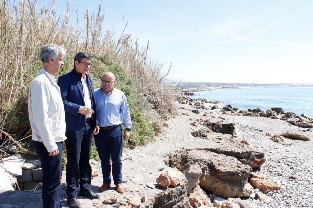 Manuel Cortés anuncia obras 'inminentes' en la escollera de La Habana y la playa de Guainos