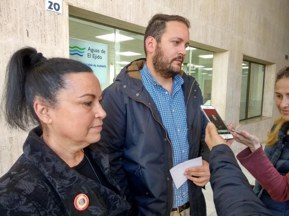 IU El Ejido alerta de la paralización que sufre el Ayuntamiento, sin presupuestos y con tan solo 2 plenos ordinarios convocados en lo que va de año