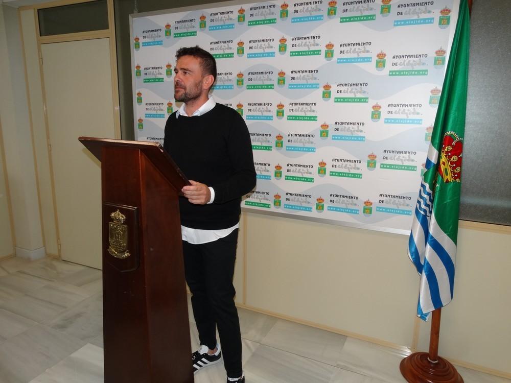 Desiderio Enciso renuncia al acta de concejal del Ayuntamiento de El Ejido