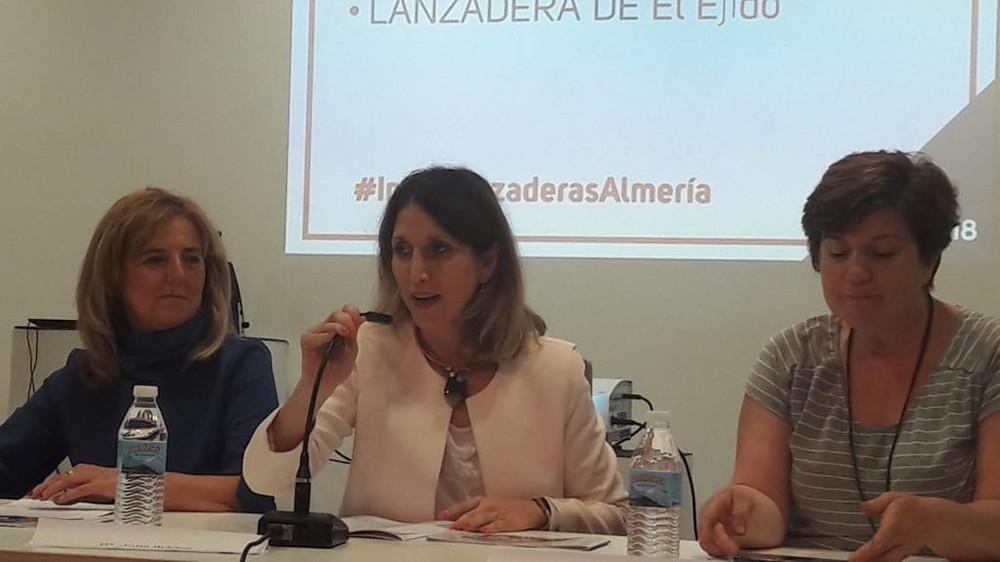 Almería acoge el encuentro de las dos Lanzaderas de Empleo que preparan la salida laboral de 40 personas en la provincia