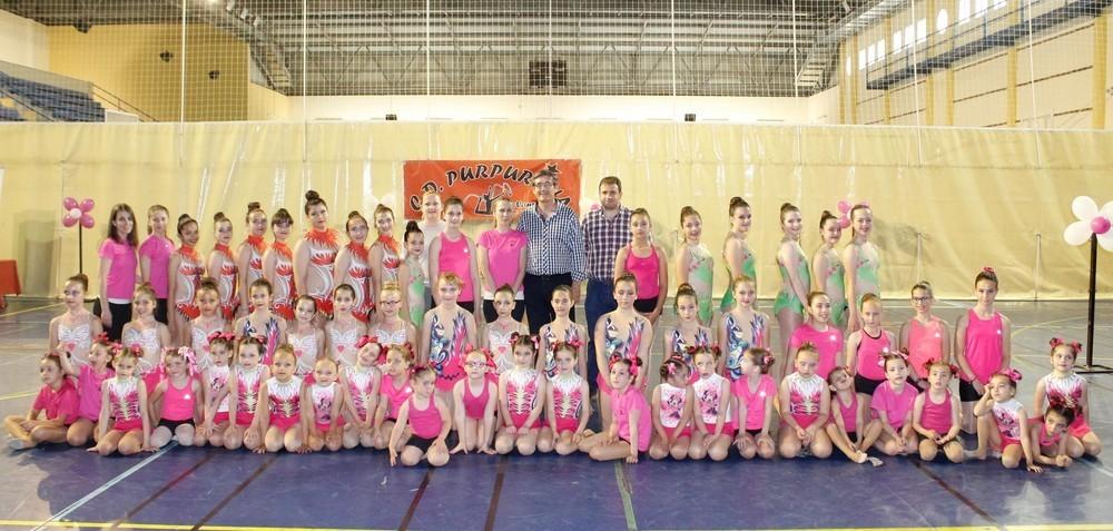 La gimnasia rítmica abderitana pone el broche a su temporada con una exhibición