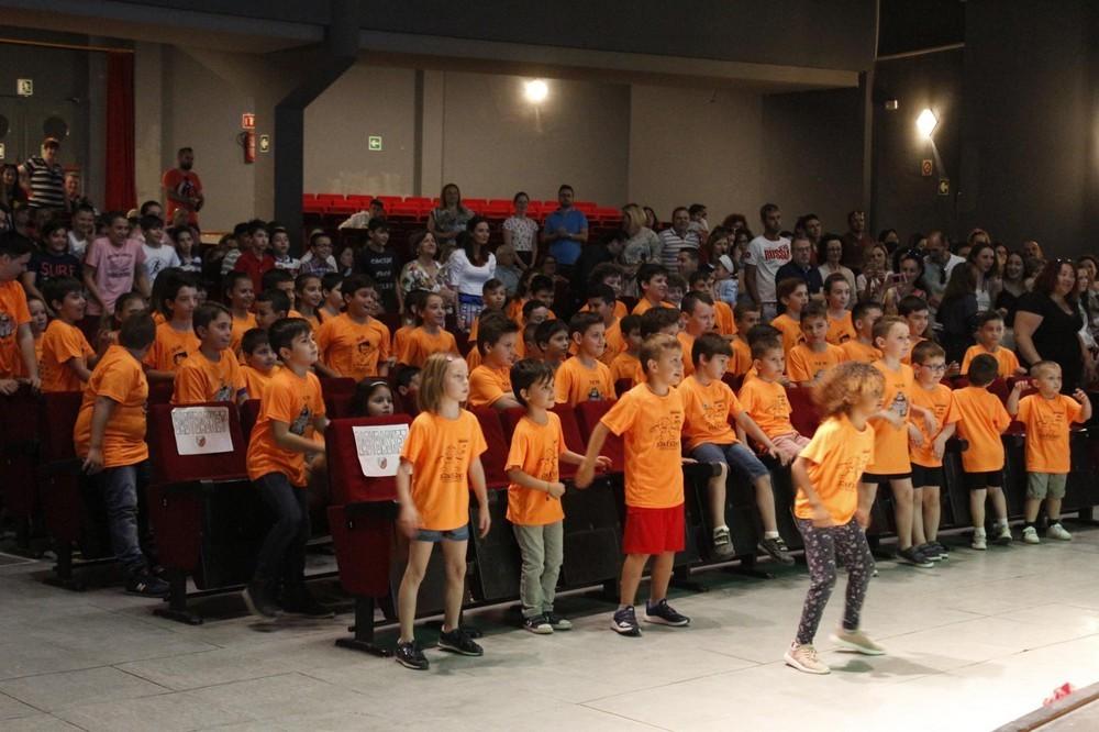 La Escuela Municipal de Baloncesto de Adra cierra la temporada con más de 160 jugadores