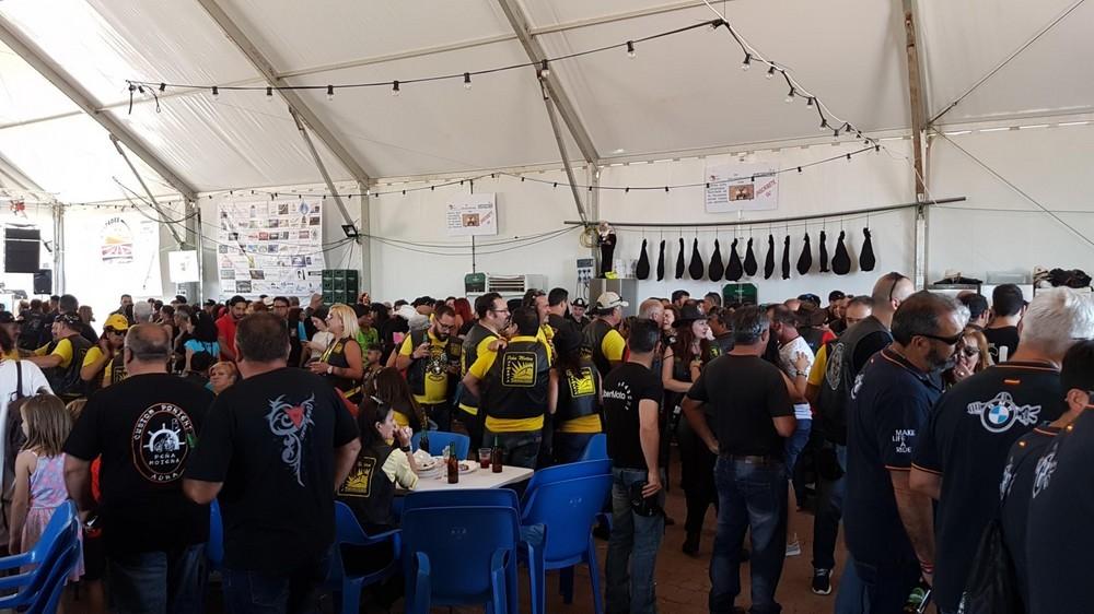 Más de 400 moteros convierten Adra en la capital de las dos ruedas