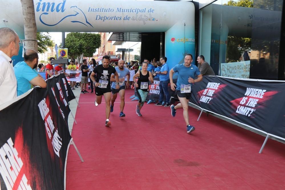 Más de 200 Bomberos y corredores Open coronan el cielo de El Ejido en la VII Carrera Vertical Torre Laguna