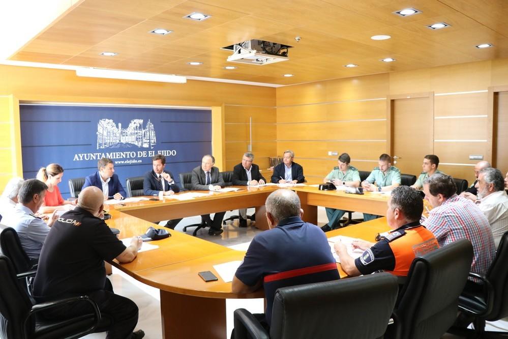 Ultiman el dispositivo de seguridad para la noche de San Juan y la feria de San Isidro