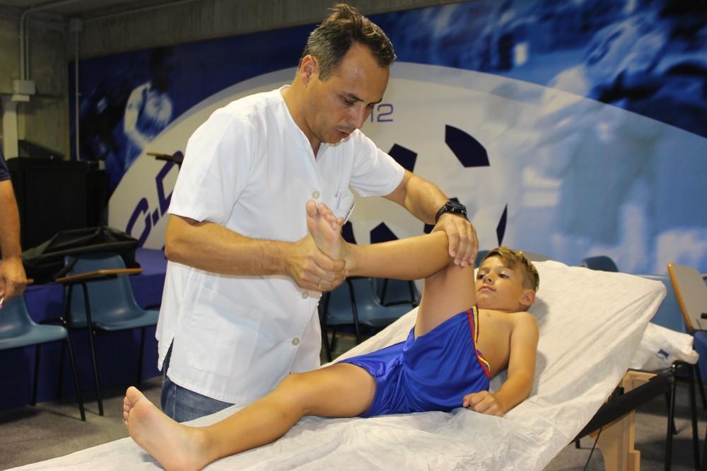 MasQsano lleva a cabo los reconocimientos médicos  a decenas de jugadores de los equipos base del Club Deportivo  El Ejido