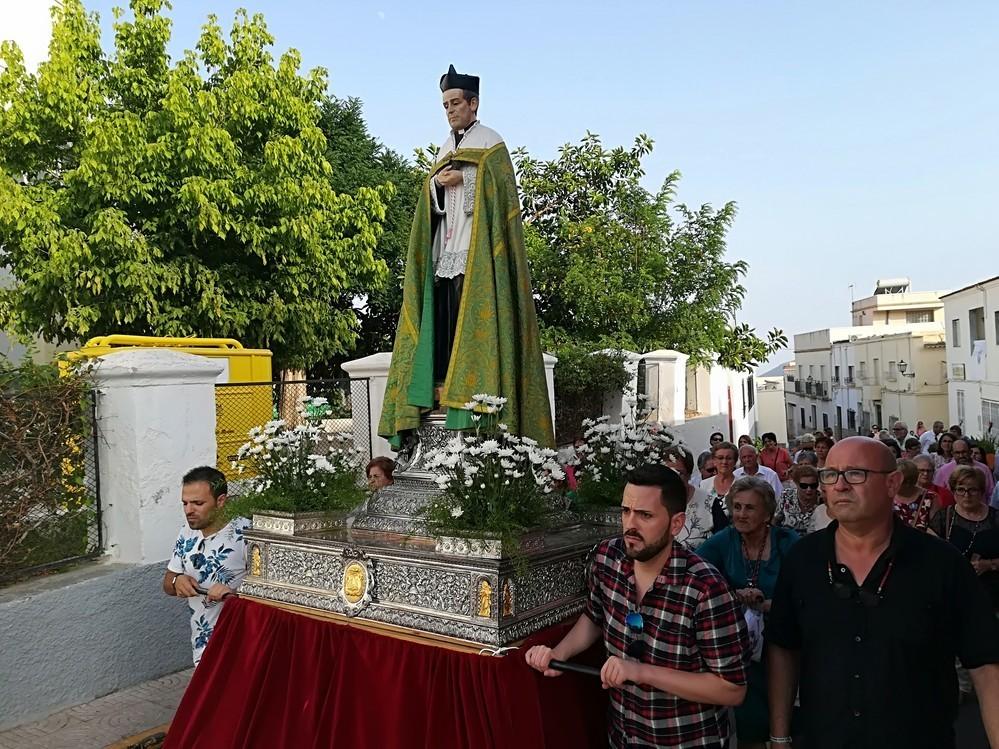 Los vecinos de Celín reciben a la imagen del Padre Rubio