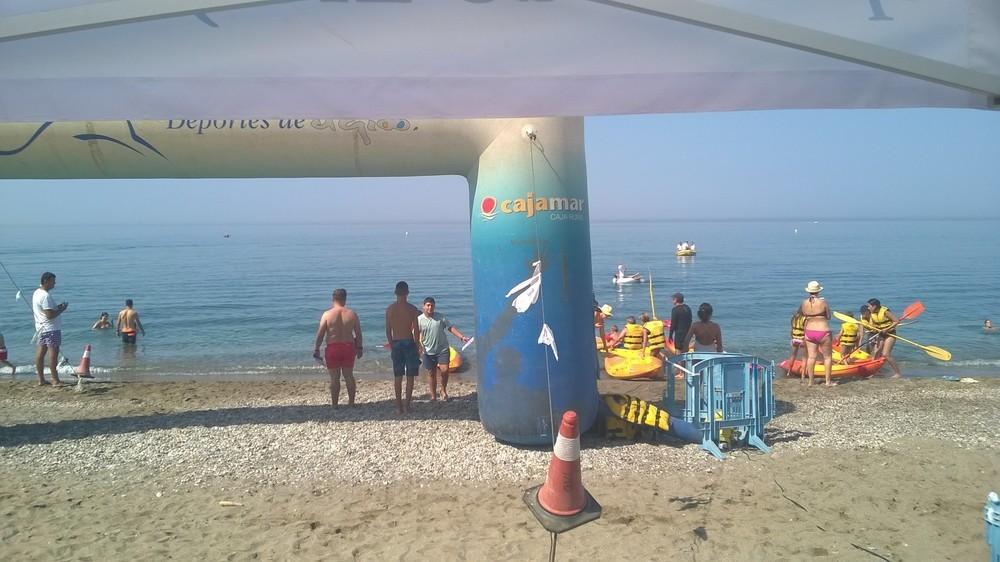 El núcleo costero de Balerma disfrutó el pasado fin de semana de la Fiesta del Mar y del 'Día de la Piragua'