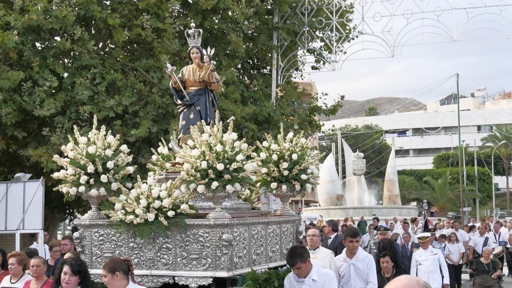 Los patronos de Adra salen en el dia de la Virgen del Mar