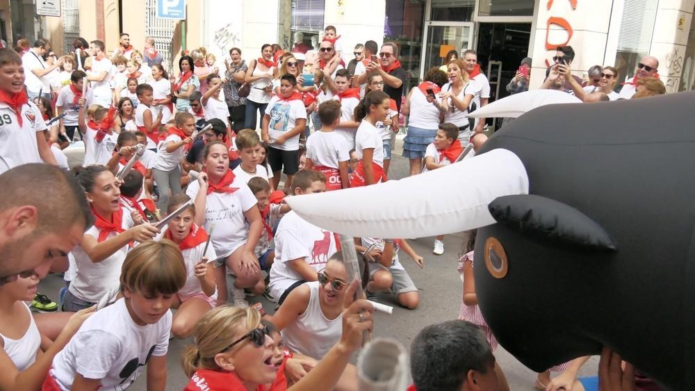 Las familias abderitanas disfrutan del XIII Encierro de San Nicolás