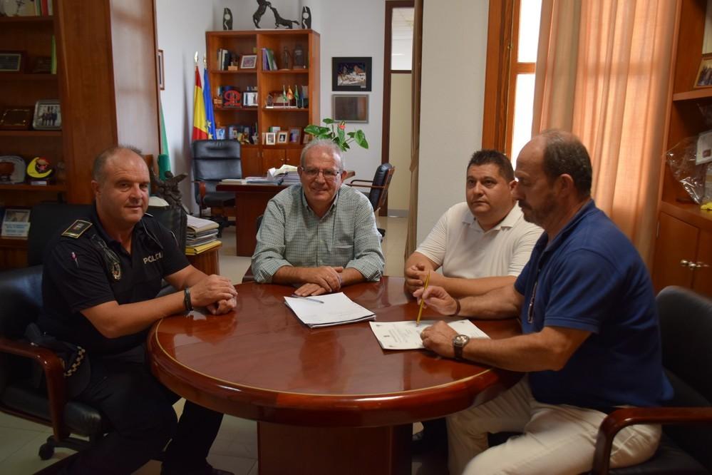 La seguridad ciudadana en Vícar está garantizada las 24 horas en los 365 días del año