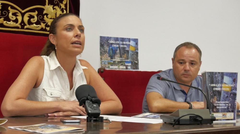 Juventud organiza 15 actividades de senderismo y naturaleza con el programa 'Adra en la Senda'