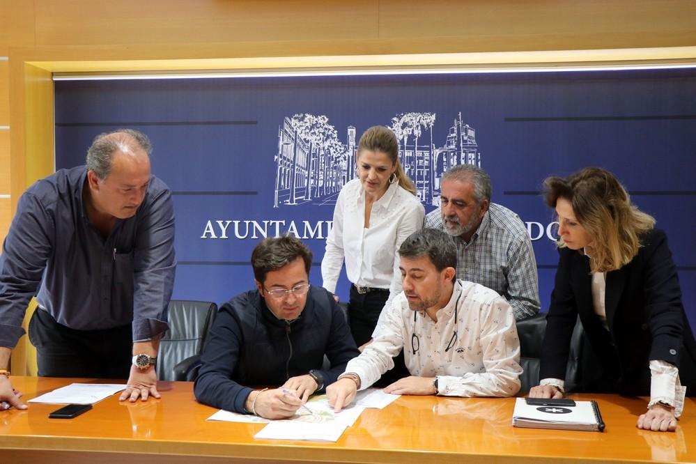 Aprobada la dotación del pavimento de seguridad y de juegos infantiles para la Plaza García Lorca