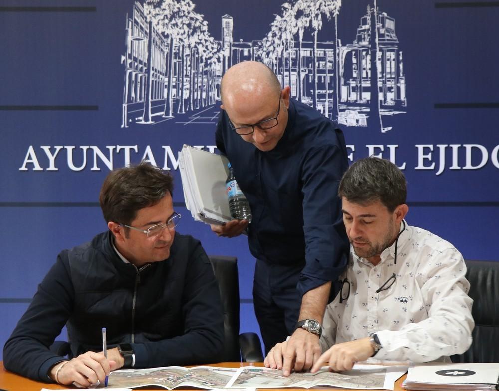 El laboratorio CUAM de El Ejido ha ampliado en un 21% el número de materias activas acreditadas