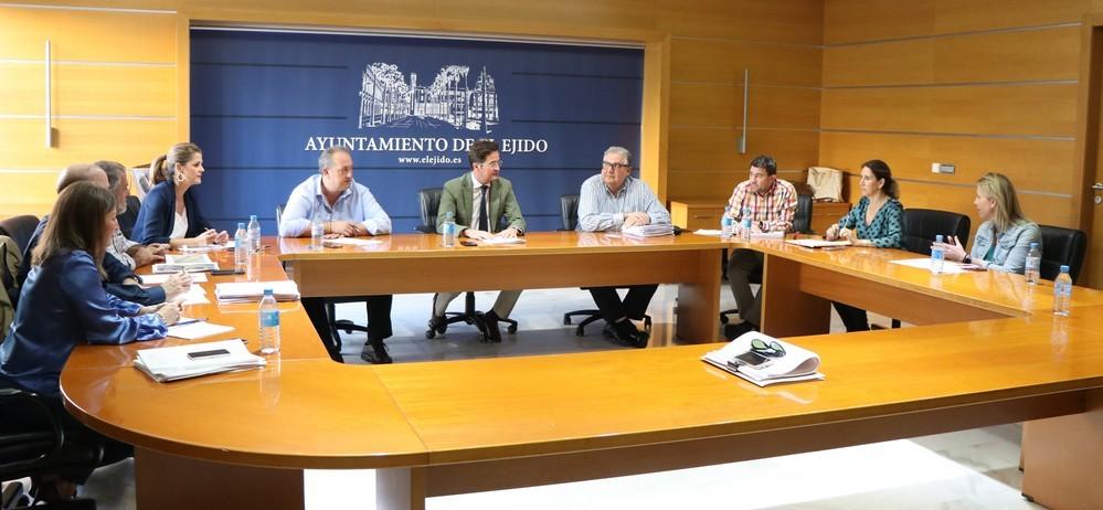 El Ejido se acoge a la Iniciativa de Cooperación Local destinada a la mejora de la inserción laboral de mayores de 55 años