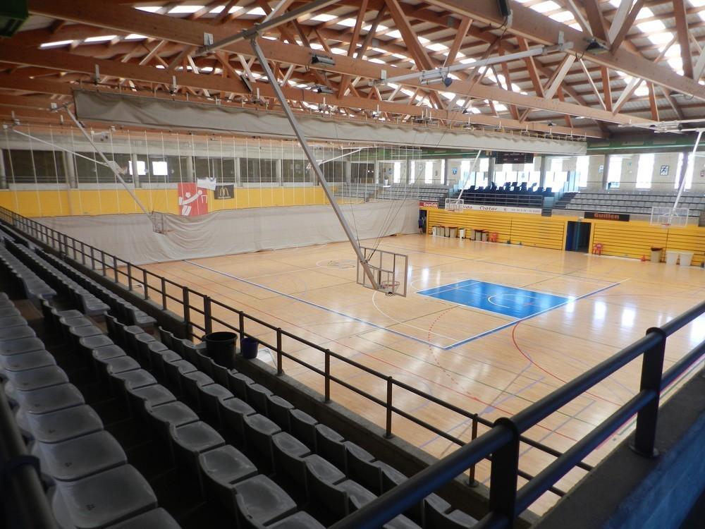 El Pabellón de Deportes contará con mejoras en materia de accesibilidad y dotación de material deportivo