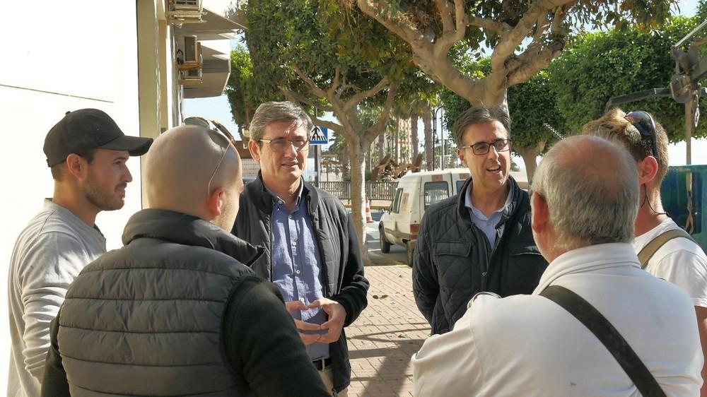 El Consistorio de Adra multiplica sus actuaciones en zonas verdes con la puesta en marcha del nuevo Plan de Jardines